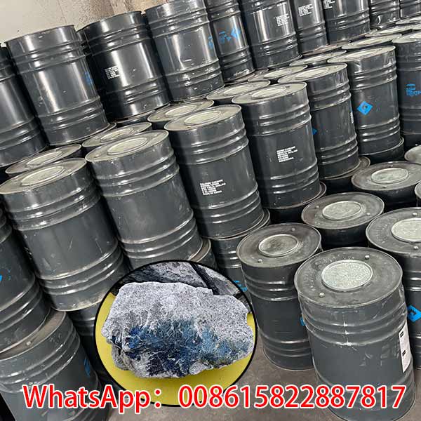 Fresh stock of 50-80mm calcium carbide steel drums in warehouse
